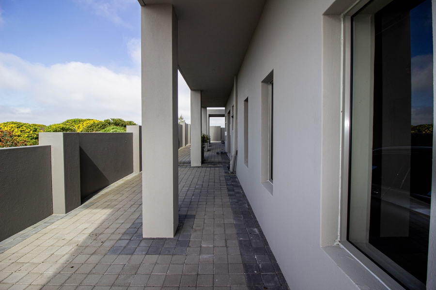 6 Bedroom Property for Sale in Kleinbaai Western Cape